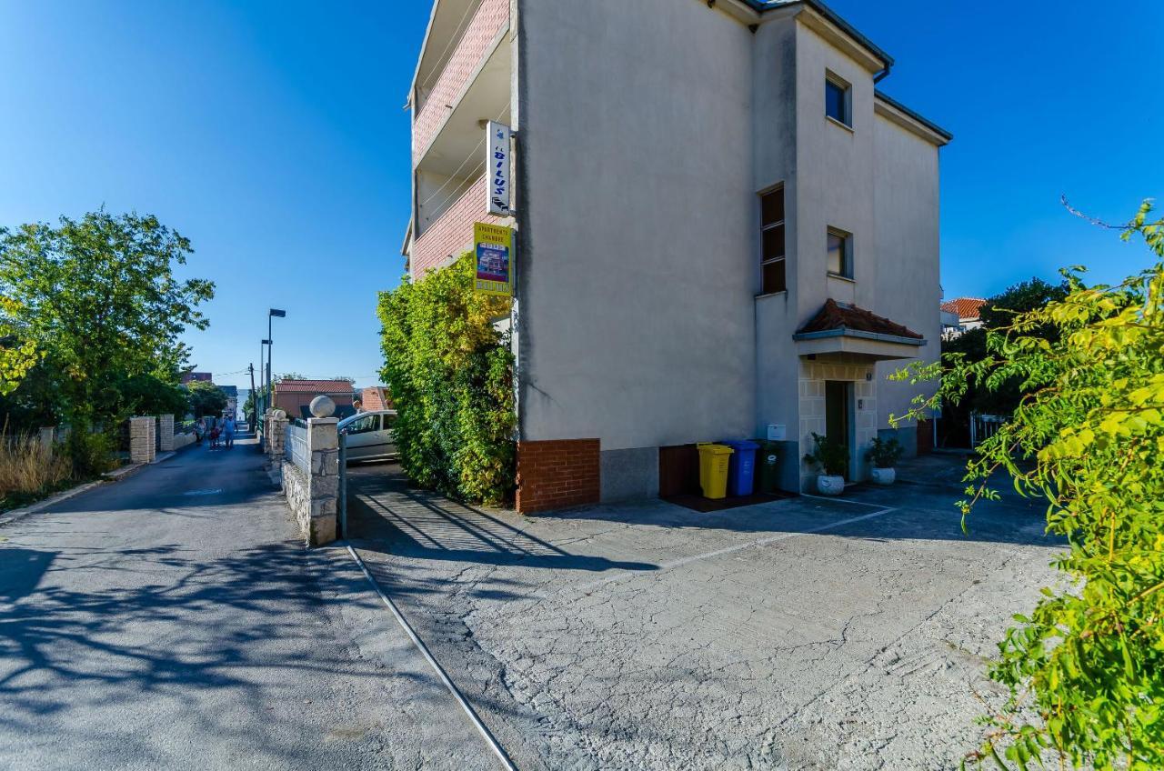 Apartments Ante Каштела Экстерьер фото