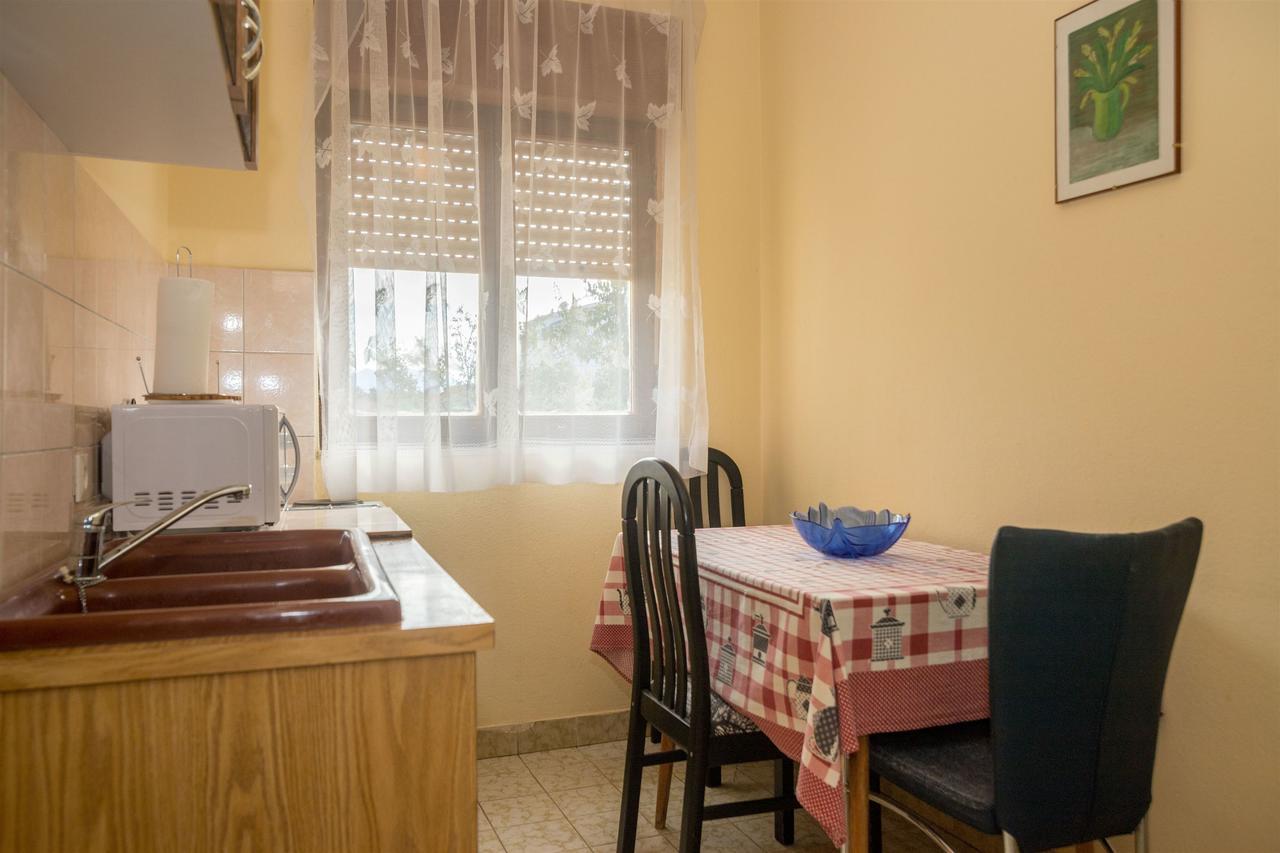 Apartments Ante Каштела Экстерьер фото