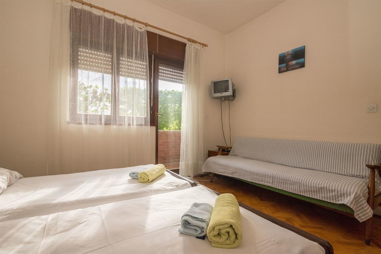 Apartments Ante Каштела Экстерьер фото