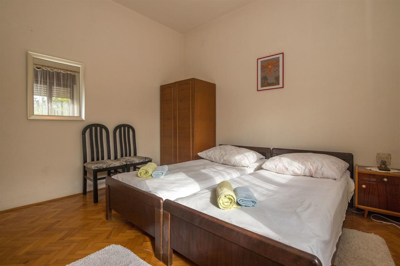 Apartments Ante Каштела Экстерьер фото